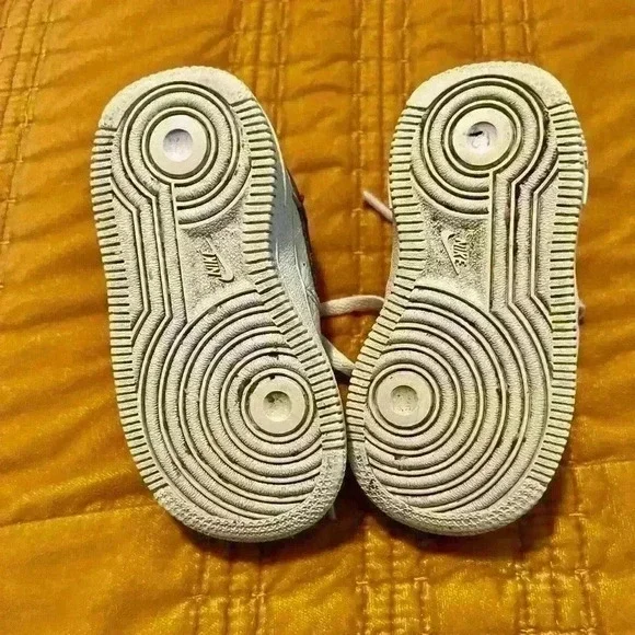 Nike Baby Air Force 1 Low - Size 4.5 - Picture 4 of 4